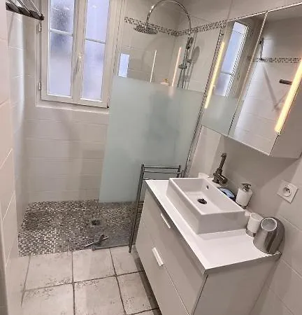 Guest house Eiffeil Ixtower Paris